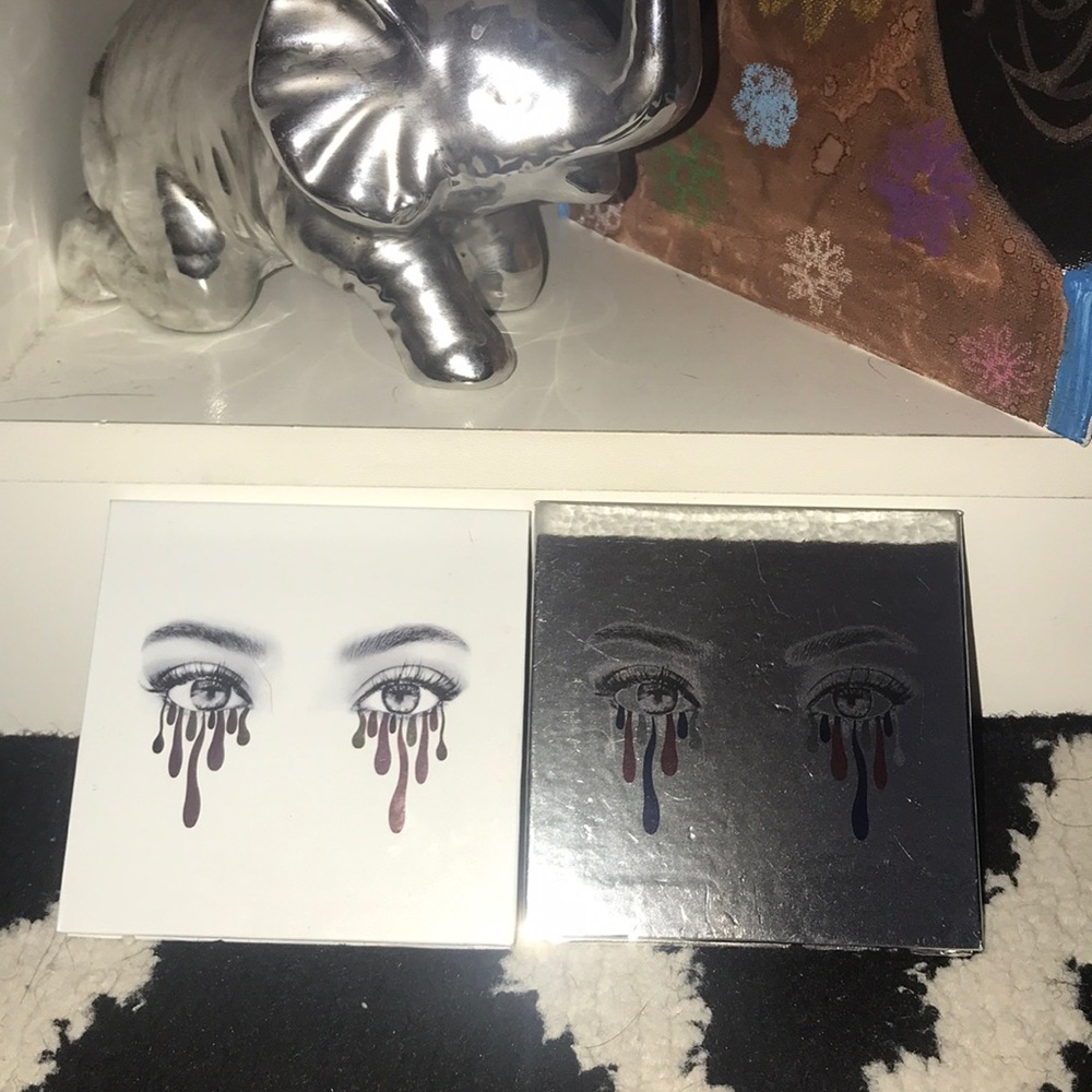 Kylie Jenner Makeup Pallete